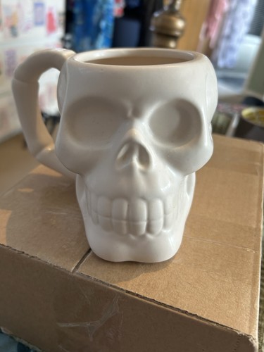 Thumbs ceramic skull mug - thumbs, up
